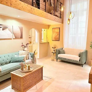  Apartment Spacious Loft, Duplex, Old Town, 3 Bedrooms - Easy Check-in