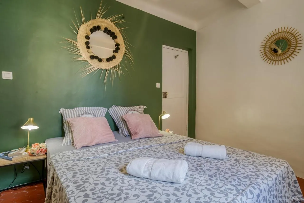 Apartment Typique - 2 Bedrooms,Typical Apartment-Old Town Nice