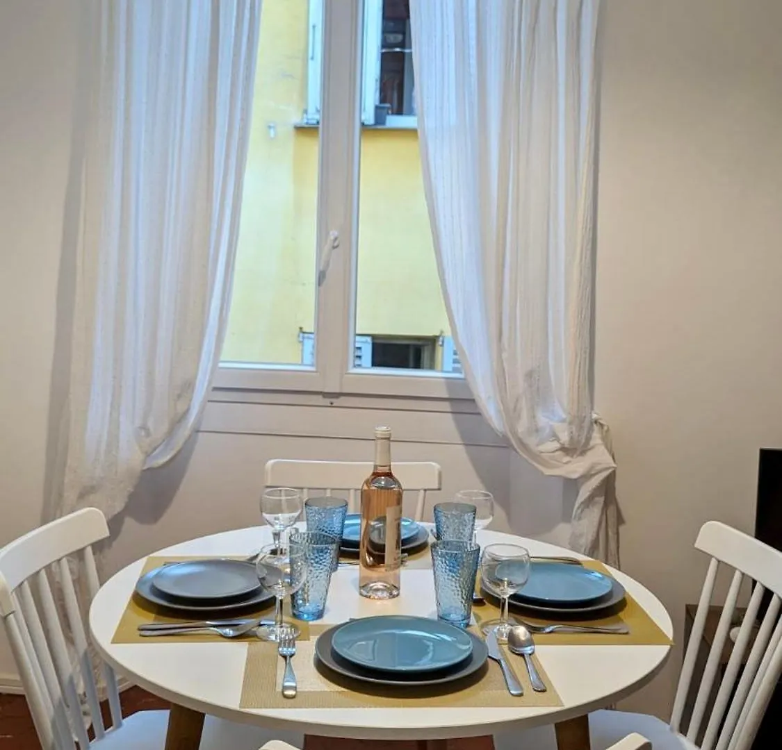 Apartment Typique - 2 Bedrooms,Typical Apartment-Old Town Nice