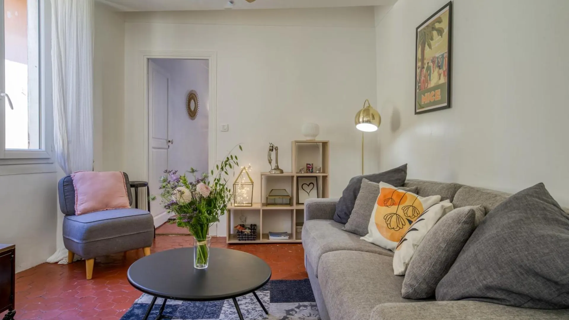 아파트 Typique - 2 Bedrooms,Typical Apartment-Old Town 니스 프랑스