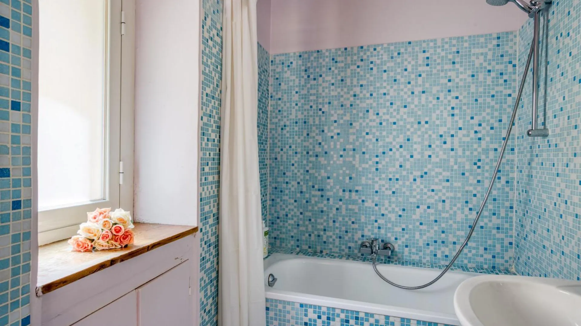 Typique - 2 Bedrooms,Typical Apartment-Old Town 니스 0*,  프랑스