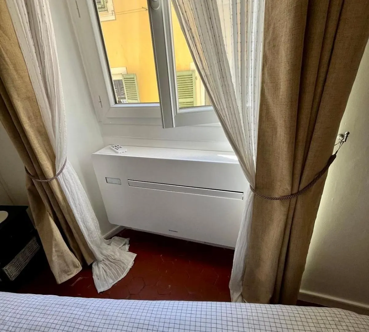 아파트 Typique - 2 Bedrooms,Typical Apartment-Old Town 니스